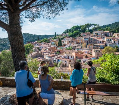 Visite guidée historique du village