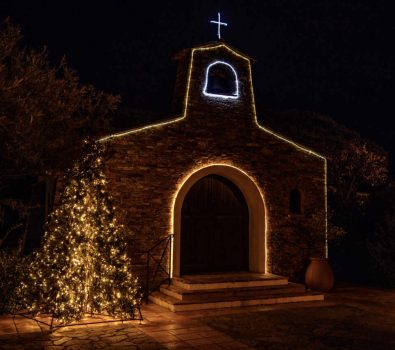 Messe und Glühwein in der Kapelle Saint-Clair