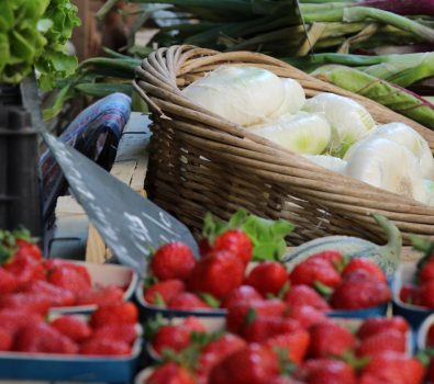 Petit marché des 4 Chemins des Routes