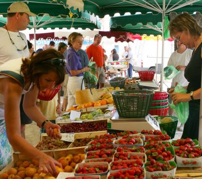 Provenzalischer Markt in Saint-Tropez